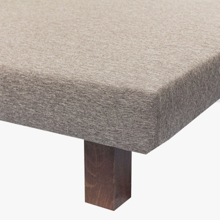 Zoom sur le sommier tapissier modèle verone de Grand Hotel